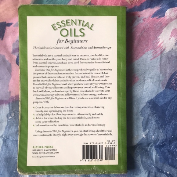 Essential Oils for Beginners guide book - Picture 2 of 8